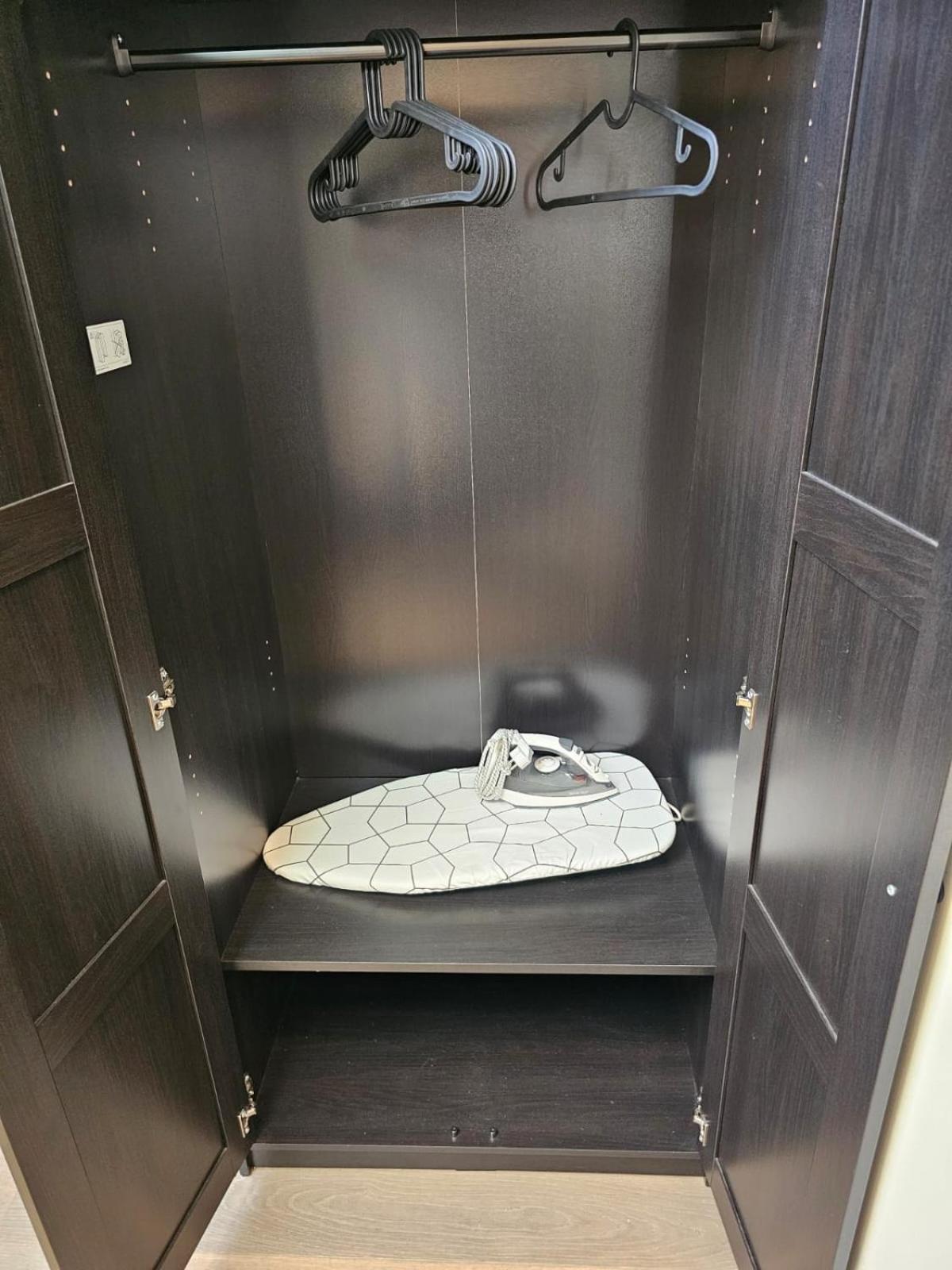 Appartement Sympathique Динан Экстерьер фото